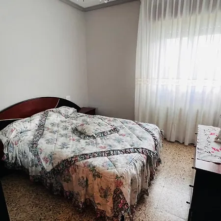 Espaciosa Casa Rural, 3 Rooms, 2bthros, Muy Acogedora. * San Torcuato (Ourense)